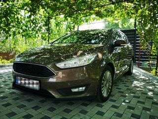 Ford Focus foto 2