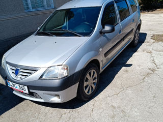 Dacia Logan foto 3