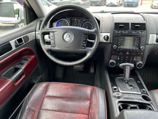 Volkswagen Touareg foto 9