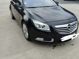 Opel Insignia foto 1