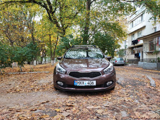 KIA Ceed foto 2