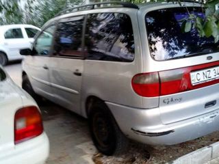 Ford Galaxy foto 5