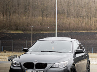 BMW 5 Series foto 8