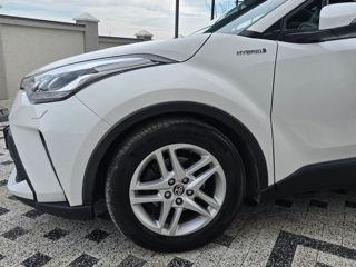 Toyota C-HR foto 6