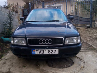 Audi 80