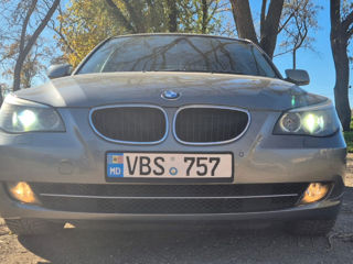 BMW 5 Series foto 10