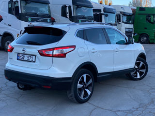 Nissan Qashqai foto 1