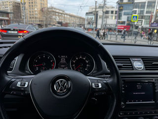 Volkswagen Passat foto 9