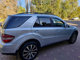 Mercedes M-Class foto 6