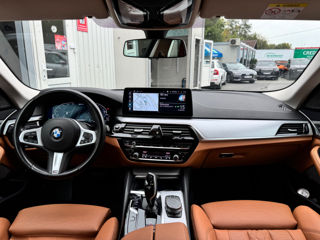 BMW 5 Series foto 12