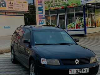 Volkswagen Passat foto 6