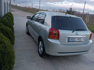 Toyota Corolla foto 2