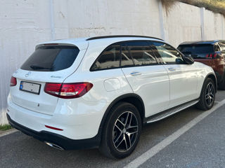 Mercedes GLC foto 2