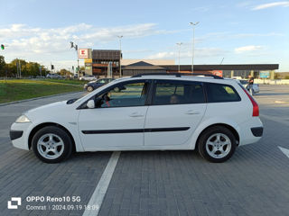 Renault Megane foto 2