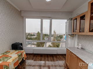 Apartament cu 2 camere, 56 m², Durlești, Chișinău foto 2
