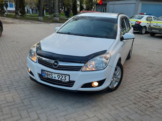 Opel Astra foto 8