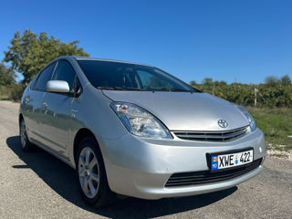 Toyota Prius foto 1