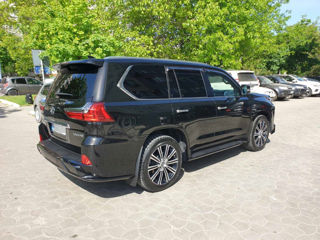 Lexus LX Series foto 3