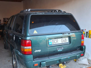 Jeep Grand Cherokee foto 2