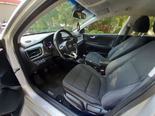 KIA Rio foto 12