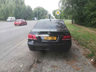 Mercedes E-Class foto 3