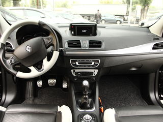 Renault Megane foto 5