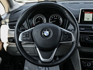 BMW 2 Series foto 9