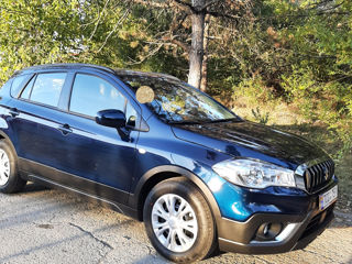 Suzuki S-Cross foto 3