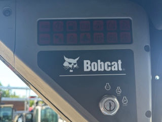 Мини-погрузчик Bobcat S220  фото 15