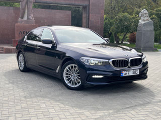 BMW 5 Series foto 1