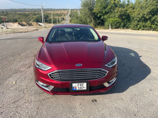 Ford Fusion foto 1