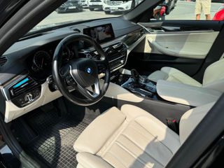 BMW 5 Series foto 11