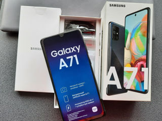 Samsung Galaxy A71 6/128 gb. Состояние 10/10.