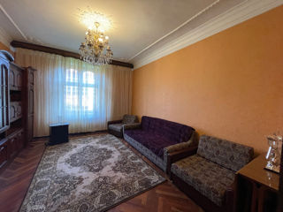 Apartament cu 2 camere, 50 m², Centru, Chișinău foto 14