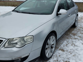 Volkswagen Passat foto 3