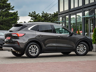 Ford Kuga foto 2