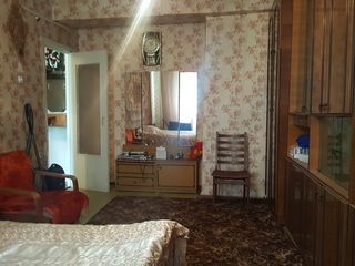 De vinzare apartament cu o odaie, 4/5, Lapaevca, Cahul foto 2