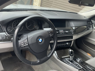 BMW 5 Series foto 5