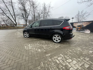 Ford S-Max foto 4