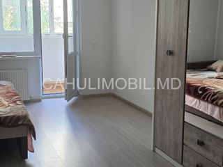 Apartament cu 2 camere, 68 m², Periferie, Cahul foto 7