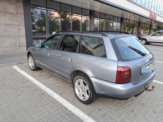 Audi A4 foto 3