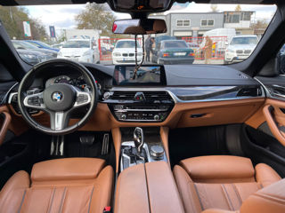 BMW 5 Series foto 10