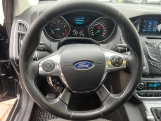 Ford Focus foto 11