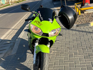 Yamaha YZF R6 foto 3