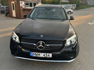 Mercedes GLC foto 8