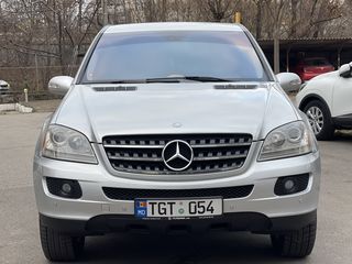 Mercedes M Class foto 5