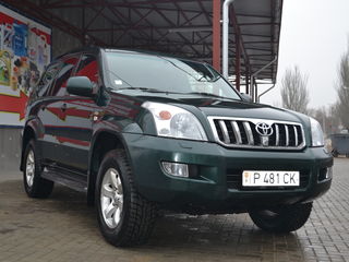 Toyota Land Cruiser Prado foto 1