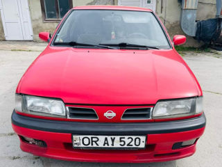 Nissan Primera foto 1