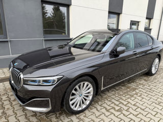 BMW 7 Series foto 2