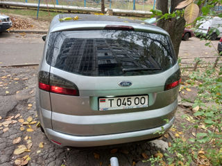 Ford S-Max foto 9